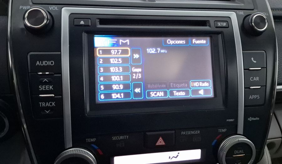 Toyota Camry 2.5 XLE L4 6AT Sedan 2012