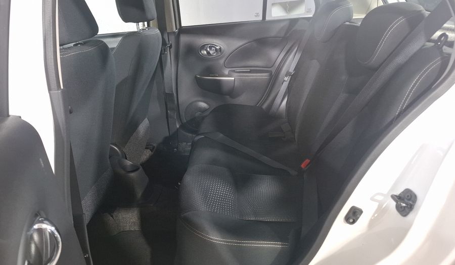 Nissan March 1.6 ADVANCE AT Hatchback 2017