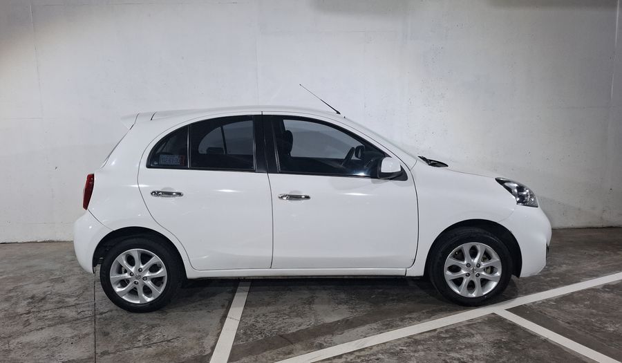 Nissan March 1.6 ADVANCE AT Hatchback 2017