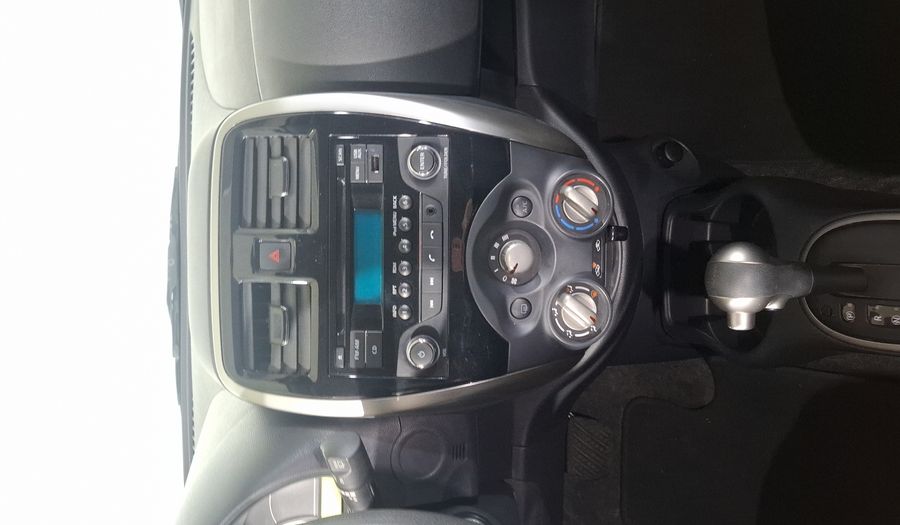 Nissan March 1.6 ADVANCE AT Hatchback 2017