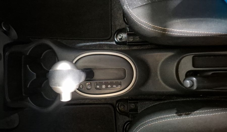 Nissan March 1.6 ADVANCE AT Hatchback 2017