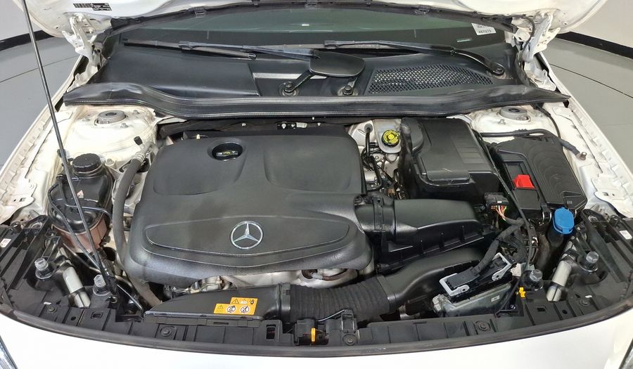 Mercedes Benz Clase Gla 1.6 GLA 200 SPORT DCT Suv 2019