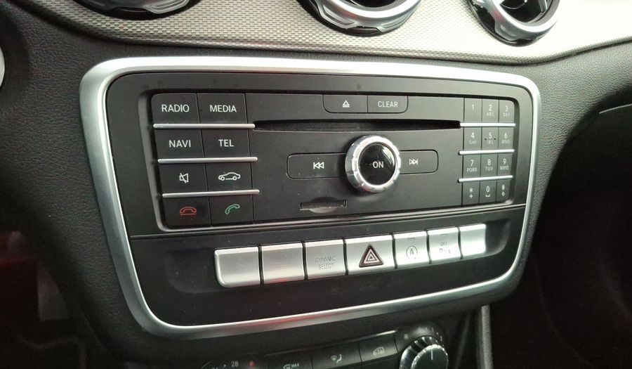 Mercedes Benz Clase Gla 1.6 GLA 200 SPORT DCT Suv 2019