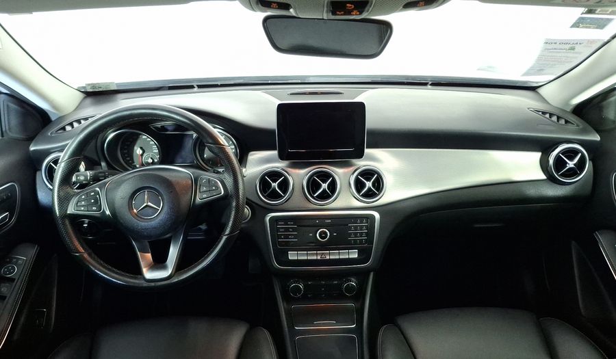 Mercedes Benz Clase Gla 1.6 GLA 200 SPORT DCT Suv 2019