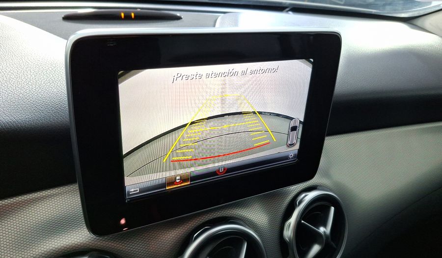 Mercedes Benz Clase Gla 1.6 GLA 200 SPORT DCT Suv 2019