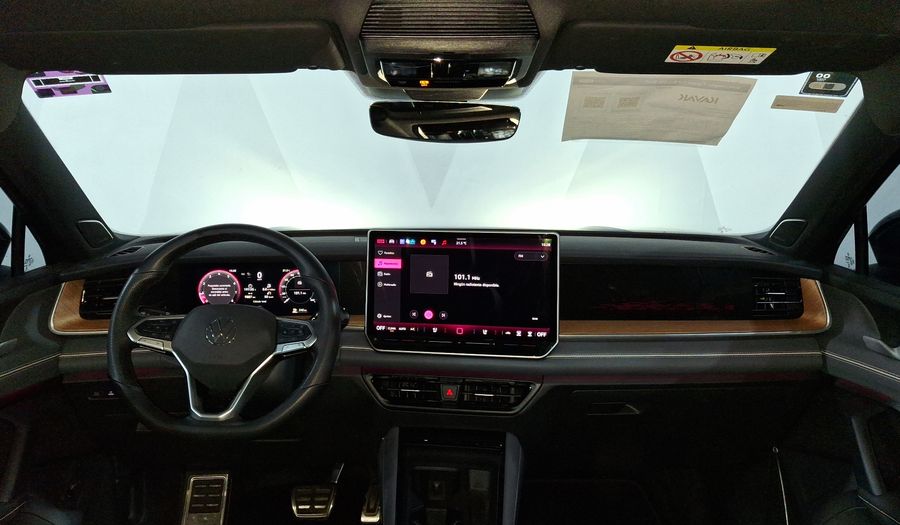 Volkswagen Tiguan 1.4 R-LINE DCT Suv 2025