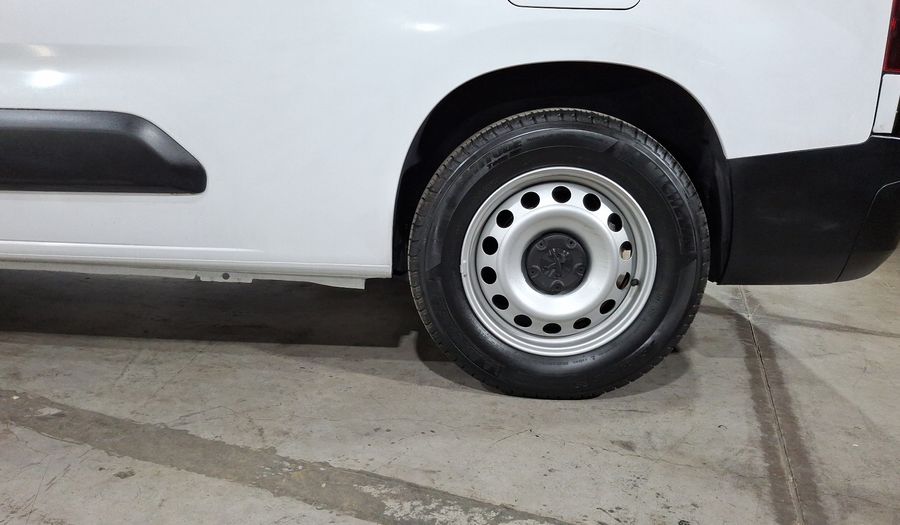 Peugeot Partner BEV 50KWH MAXI PACK AUTO Van 2023