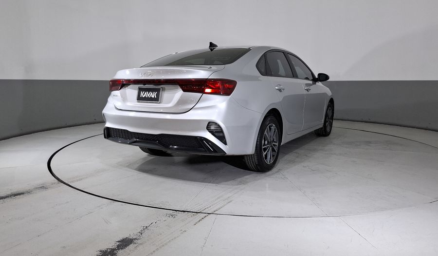 Kia Forte 2.0 LX IVT Sedan 2023