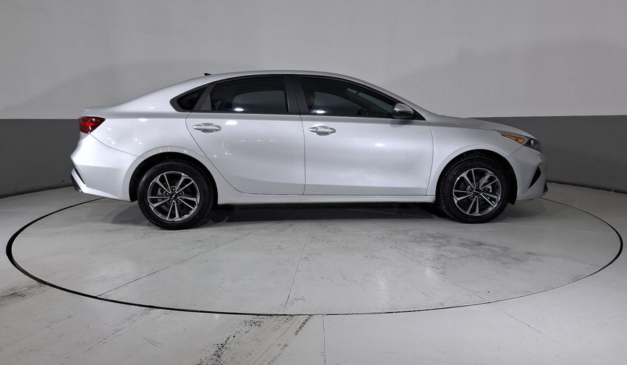 Kia Forte 2.0 LX IVT Sedan 2023