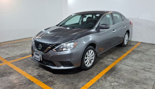 Nissan • Sentra