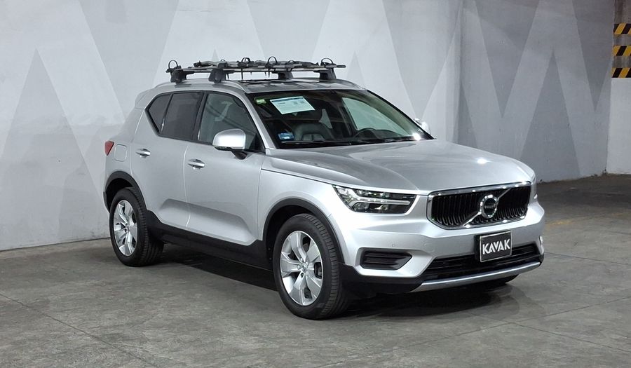 Volvo Xc40 2.0 MOMENTUM T5 AUTO 4WD Suv 2019