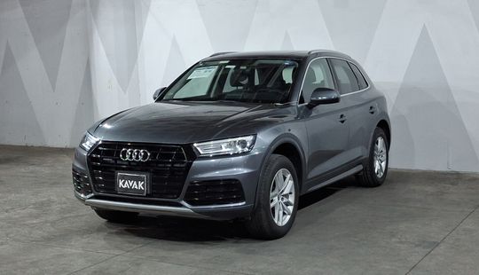 Audi • Q5
