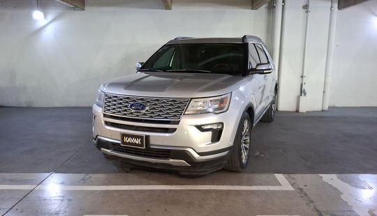 Ford • Explorer