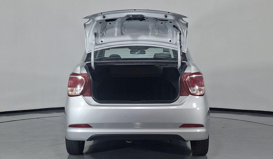 Hyundai Grand I10 1.2 GLS AT Sedan 2016