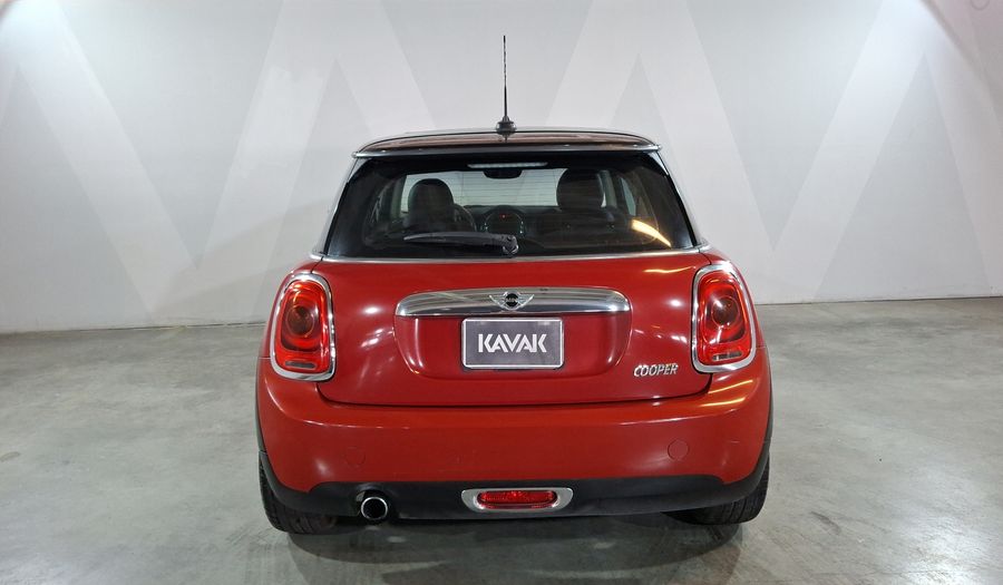 Mini Cooper 1.5 COOPER CHILI AT Hatchback 2017