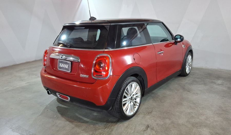 Mini Cooper 1.5 COOPER CHILI AT Hatchback 2017
