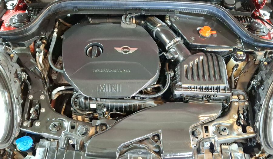 Mini Cooper 1.5 COOPER CHILI AT Hatchback 2017