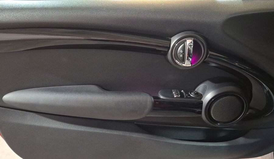 Mini Cooper 1.5 COOPER CHILI AT Hatchback 2017