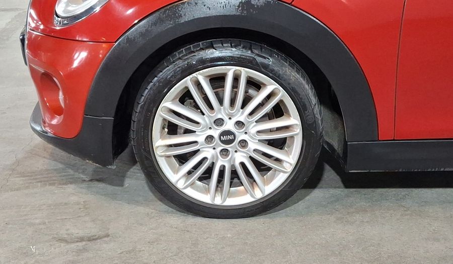 Mini Cooper 1.5 COOPER CHILI AT Hatchback 2017