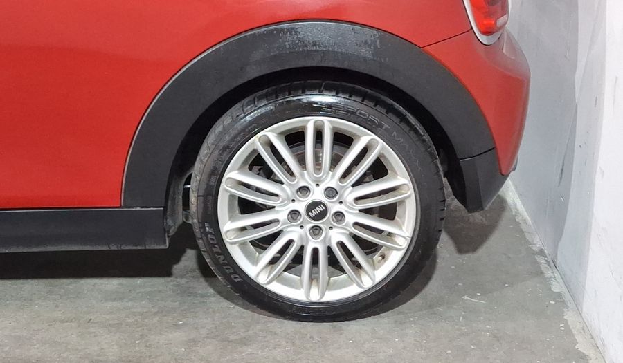 Mini Cooper 1.5 COOPER CHILI AT Hatchback 2017