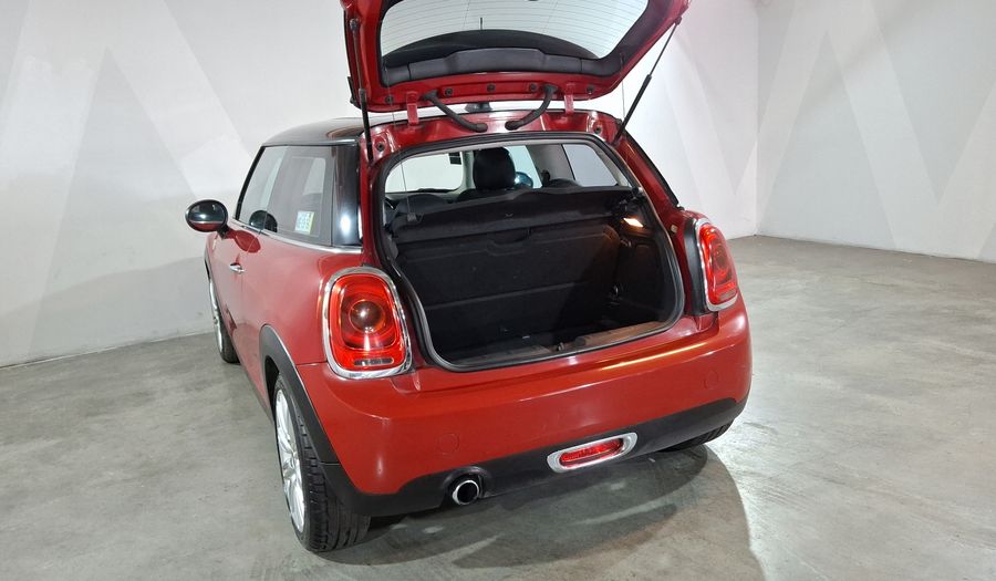 Mini Cooper 1.5 COOPER CHILI AT Hatchback 2017