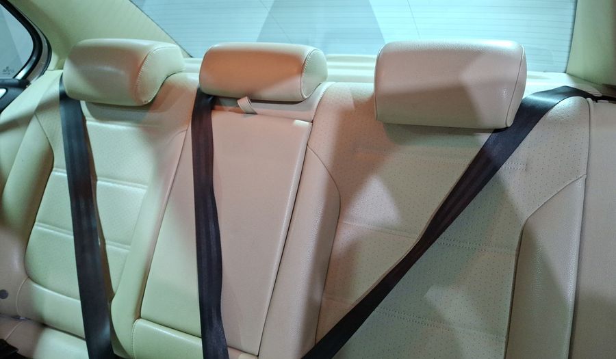 Volkswagen Jetta 2.5 SPORT PAQUETE NAVEGA TECHO TIPTRONIC Sedan 2014