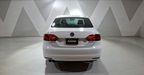 Volkswagen Jetta 2.5 SPORT PAQUETE NAVEGA TECHO TIPTRONIC Sedan 2014