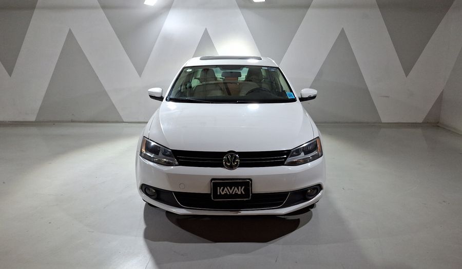 Volkswagen Jetta 2.5 SPORT PAQUETE NAVEGA TECHO TIPTRONIC Sedan 2014