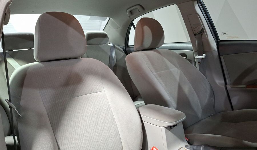 Toyota Corolla 1.8 XLE AT Sedan 2010