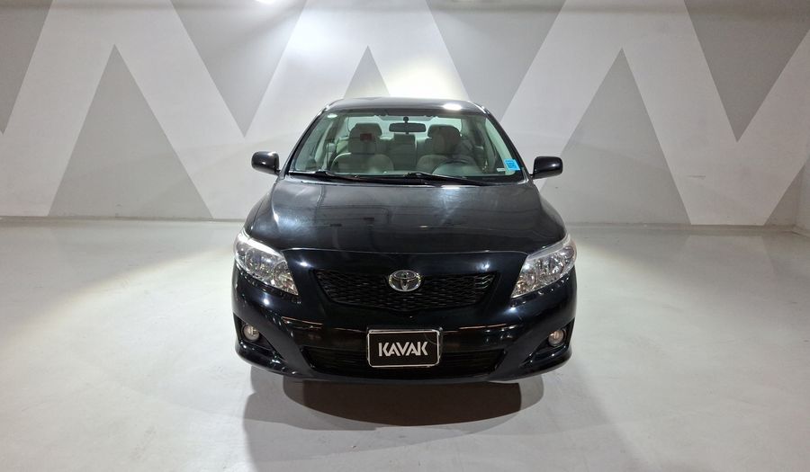 Toyota Corolla 1.8 XLE AT Sedan 2010