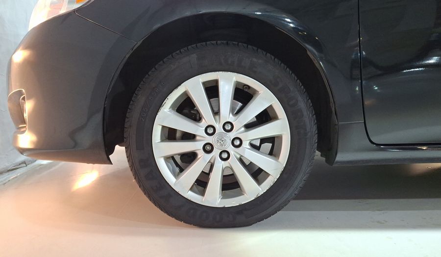 Toyota Corolla 1.8 XLE AT Sedan 2010