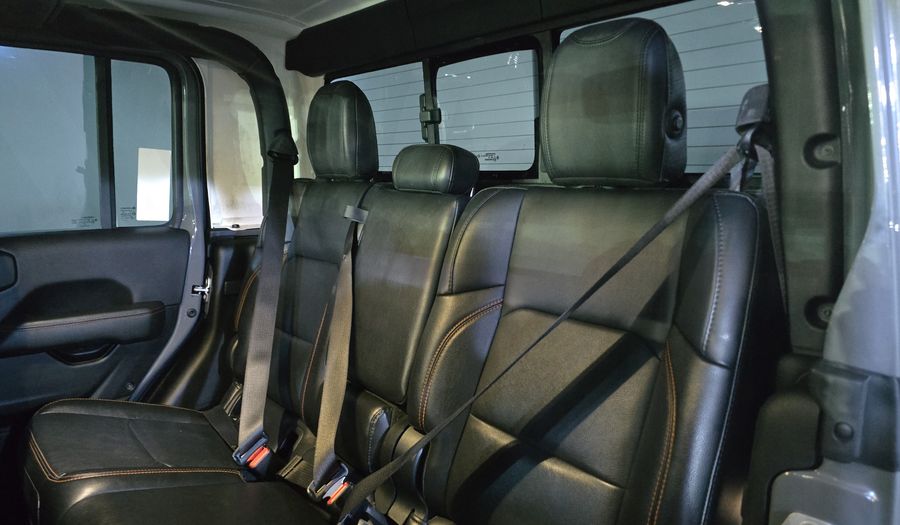 Jeep Gladiator 3.6 MOJAVE AUTO 4WD Pickup 2023