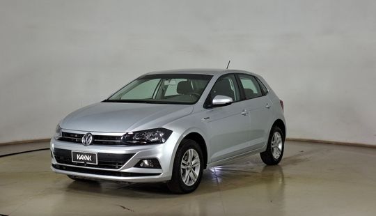 Volkswagen • Polo