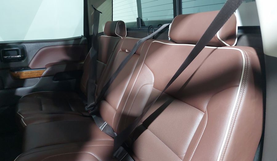 Chevrolet Cheyenne 6.2 2500 CHEYENNE CREW CAB G AT 4WD Pickup 2018