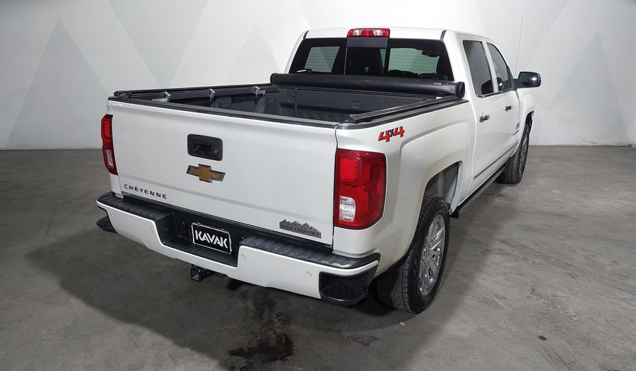 Chevrolet Cheyenne 6.2 2500 CHEYENNE CREW CAB G AT 4WD Pickup 2018
