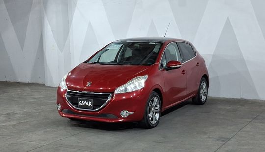 Peugeot • 208