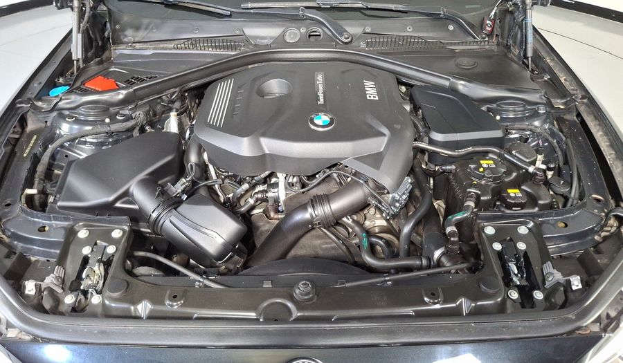 Bmw Serie 1 2.0 120IA SPORT LINE AUTO Hatchback 2018