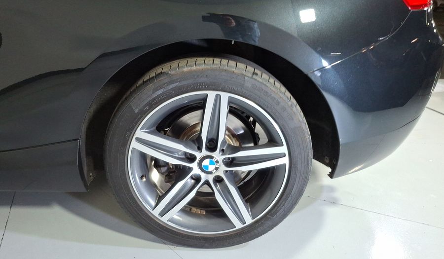 Bmw Serie 1 2.0 120IA SPORT LINE AUTO Hatchback 2018