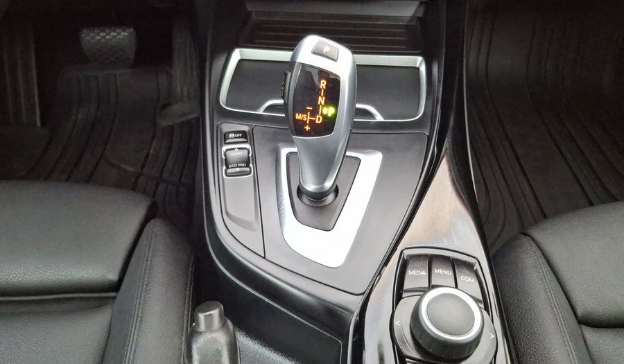 Bmw Serie 1 2.0 120IA SPORT LINE AUTO Hatchback 2018