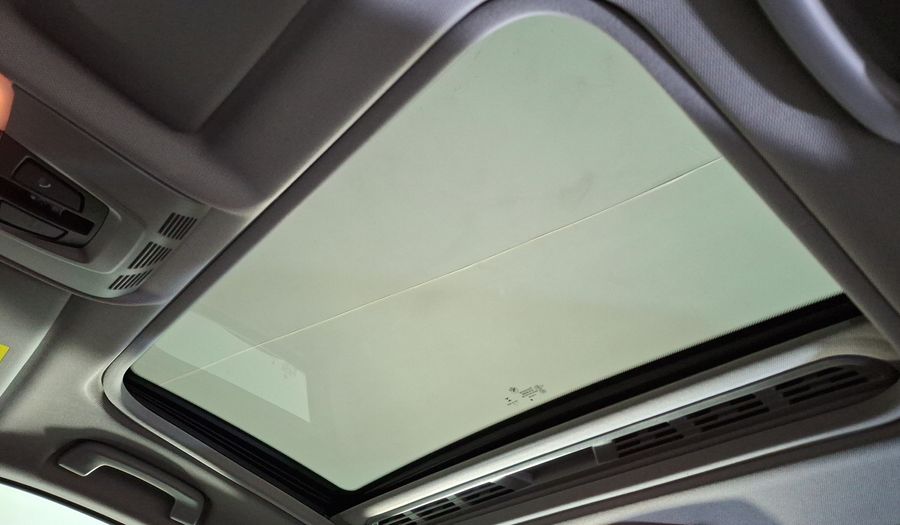 Bmw Serie 1 2.0 120IA SPORT LINE AUTO Hatchback 2018