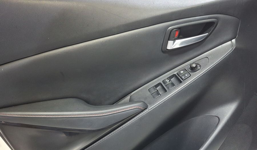 Mazda 2 1.5 I GRAND TOURING TA Hatchback 2016