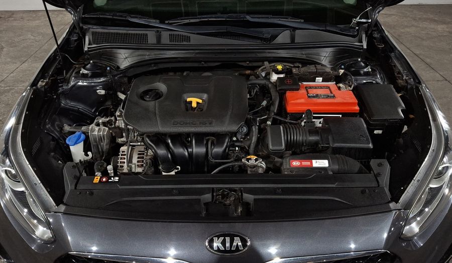 Kia Forte 2.0 EX Hatchback 2021