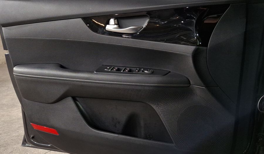 Kia Forte 2.0 EX Hatchback 2021