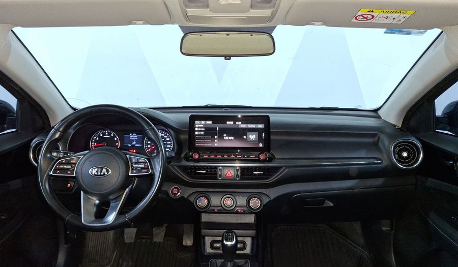 Kia Forte 2.0 EX Hatchback 2021