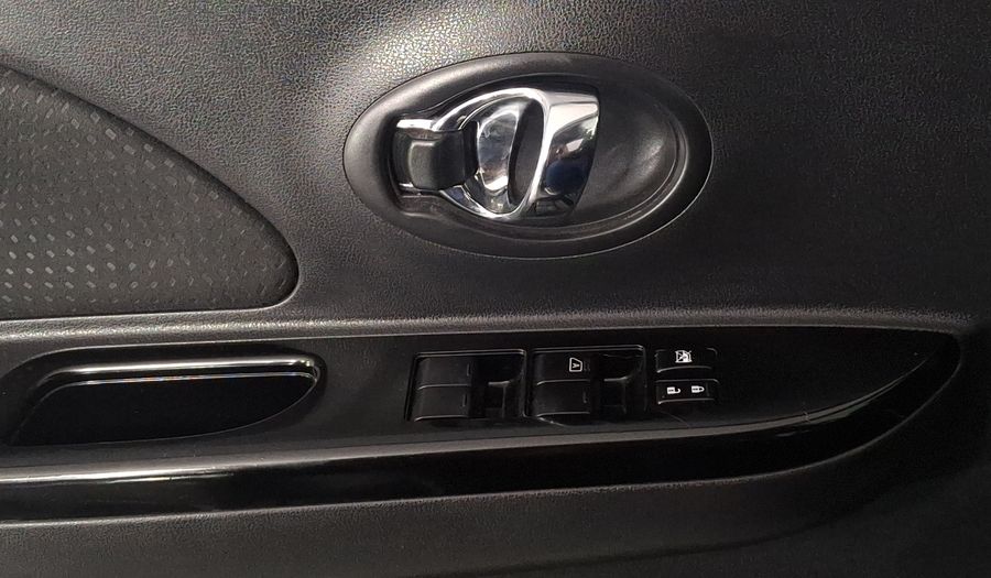 Nissan March 1.6 ADVANCE AUTO Hatchback 2023