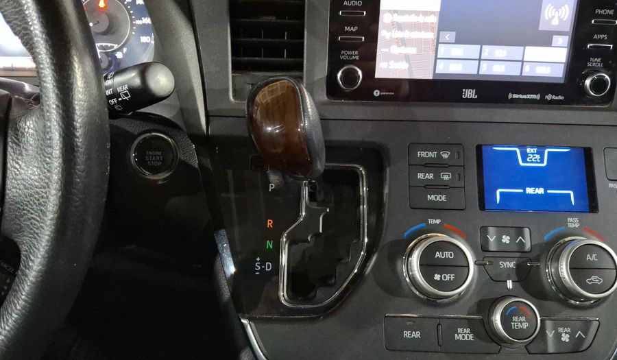 Toyota Sienna 3.5 LIMITED AT Minivan 2018