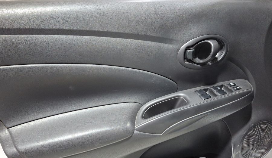 Nissan V-drive 1.6 V-DRIVE A/C AUDIO Sedan 2023