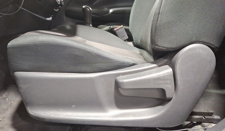 Nissan V-drive 1.6 V-DRIVE A/C AUDIO Sedan 2023