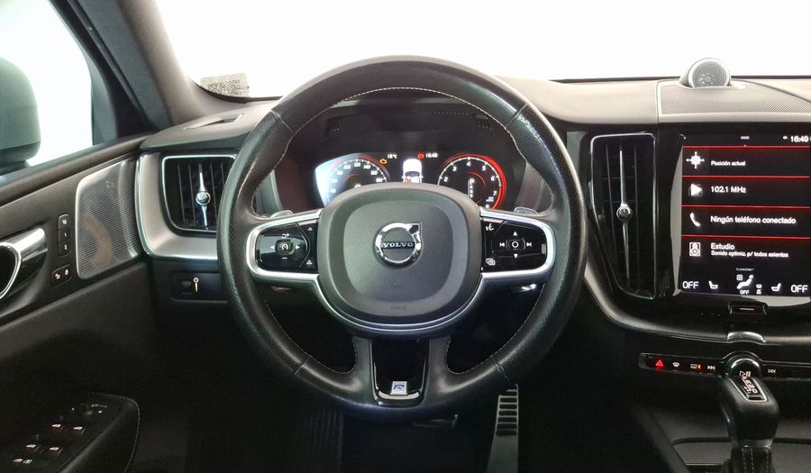 Volvo Xc60 2.0 R-DESIGN T6 AWD AUTO Suv 2018