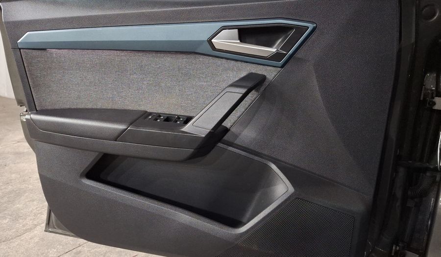 Seat Arona 1.6 XPERIENCE AUTO Suv 2023